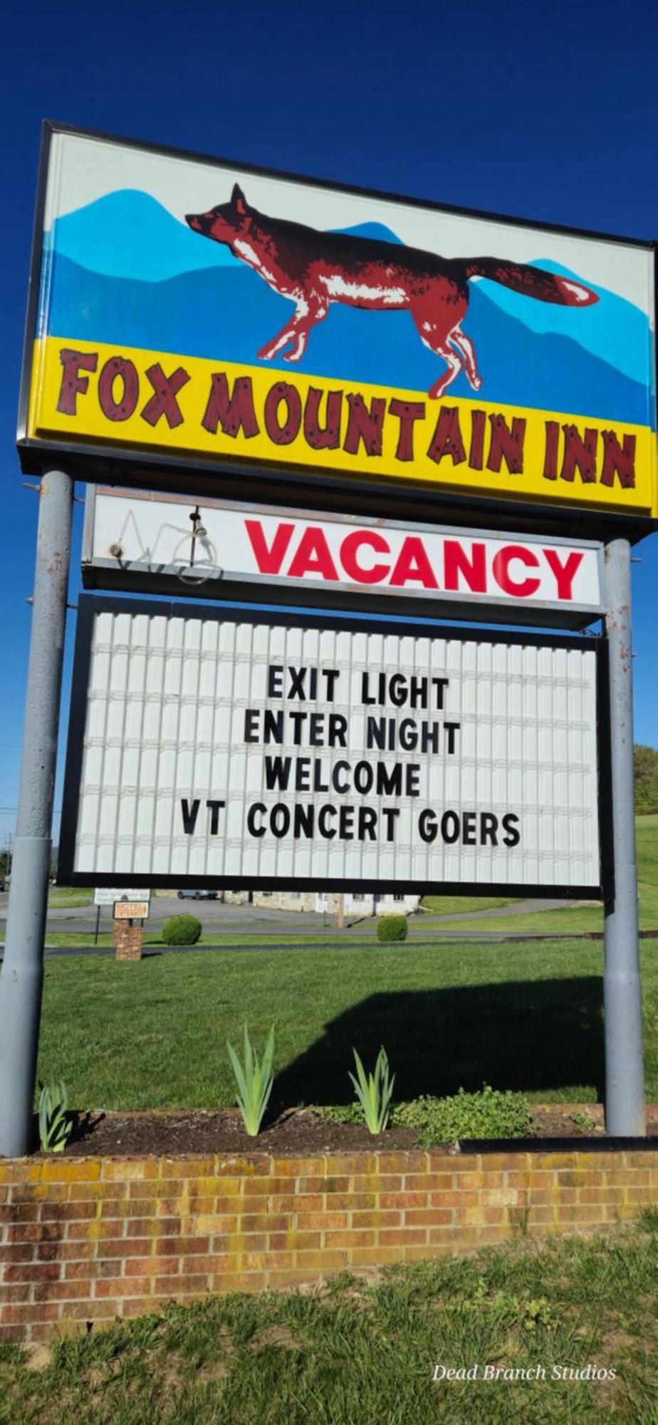 Fox Mountain Inn 맥스메도우즈 외부 사진